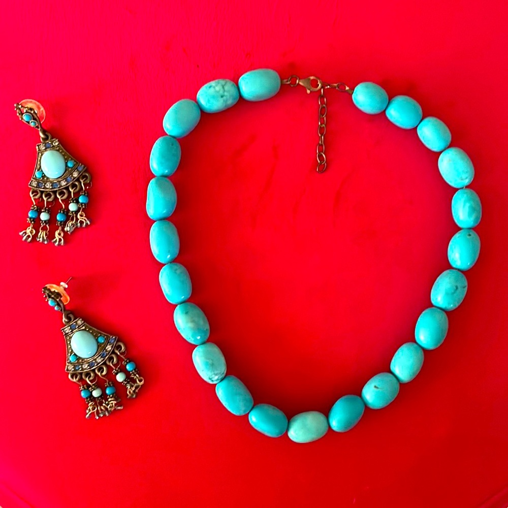 Earring & Necklace Set